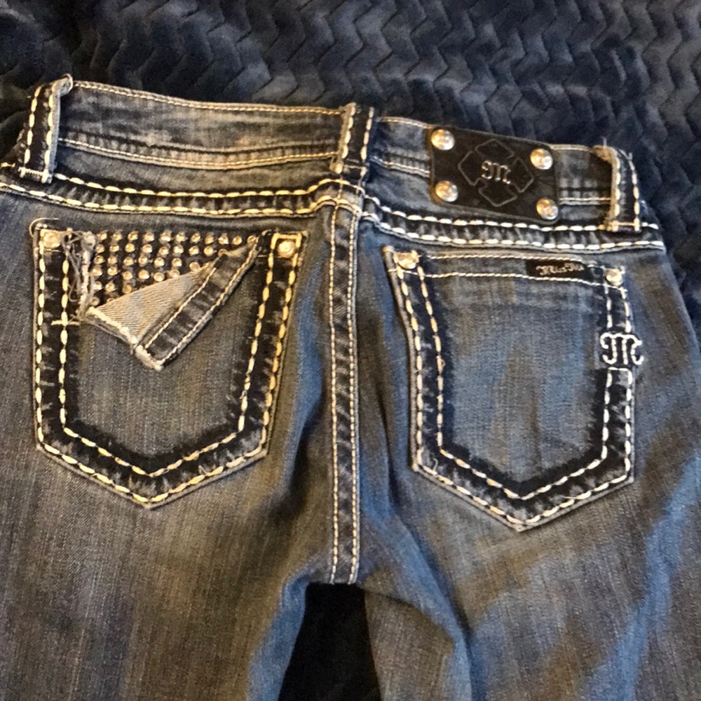 Bootcut Bling Pocket Miss Me Jeans!